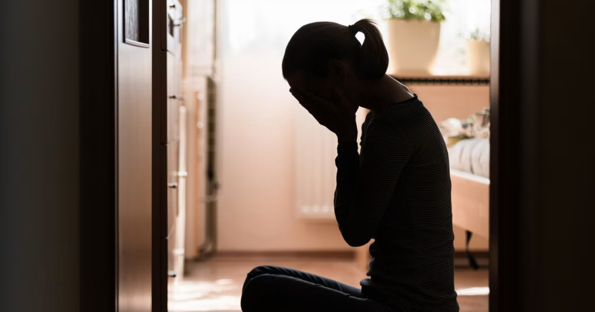 （已签发）柔：狮城二三事：青年接连导致两少女怀孕 原获轻判 高庭法官改判监禁鞭刑