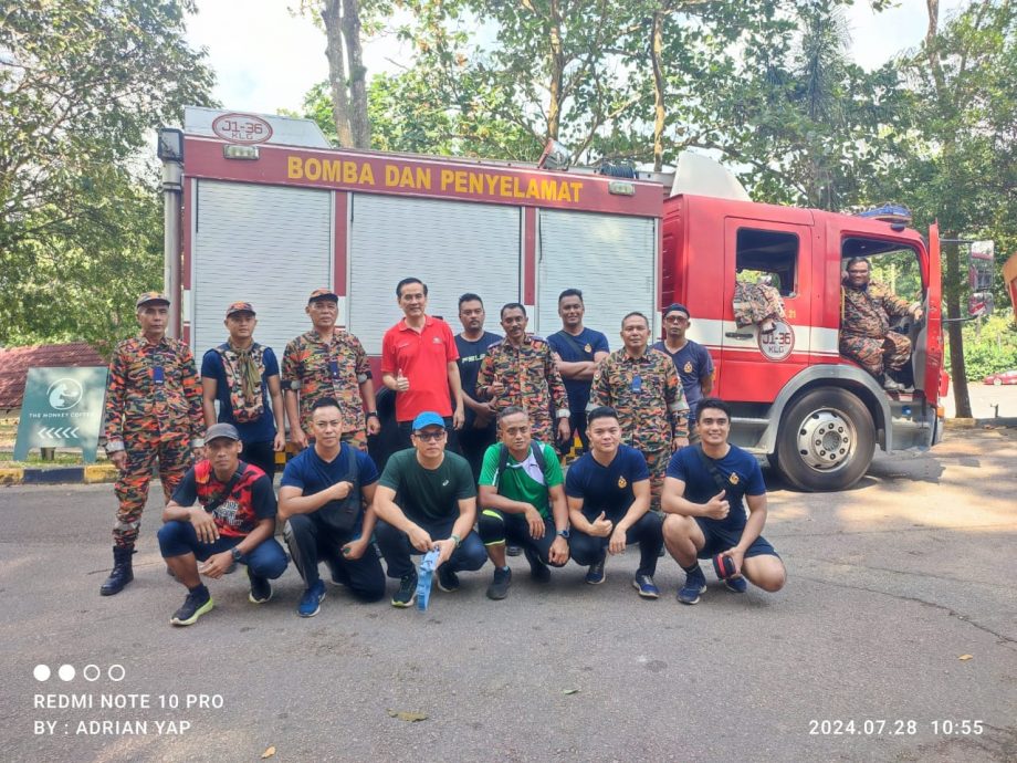 (已签发)柔:男子爬山时不慎跌伤 銮消拯局及民防部队救援