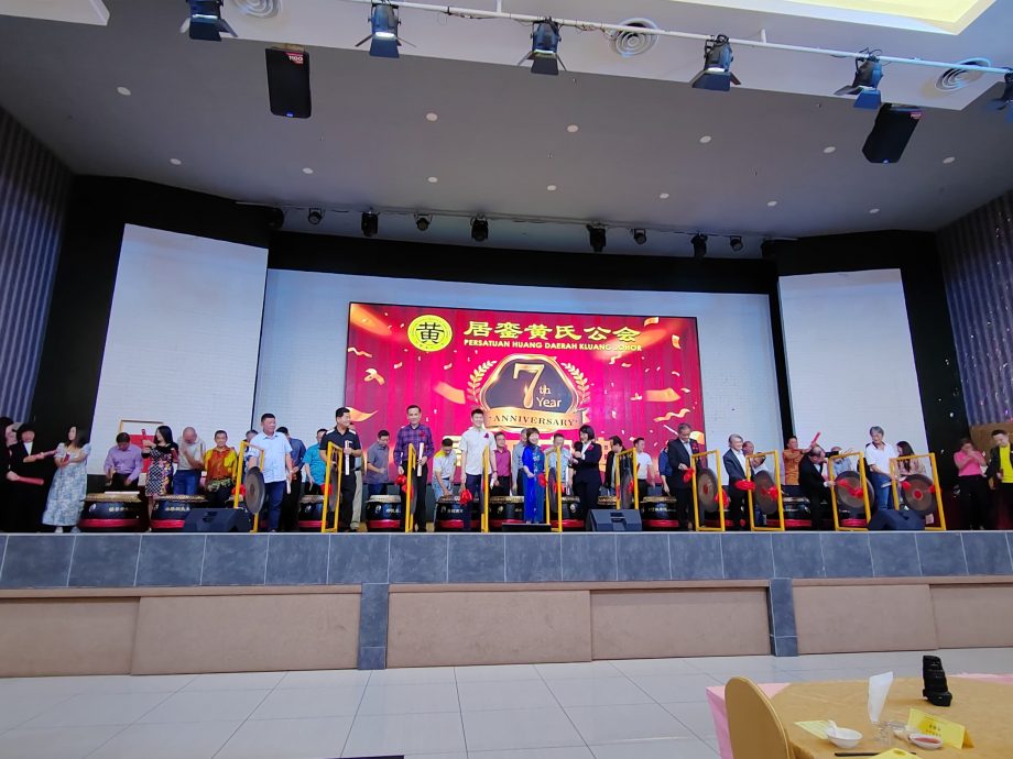 (已签发)柔:**社团版头**文化信念是华人社会核心价值 黄相敬:应代代相传