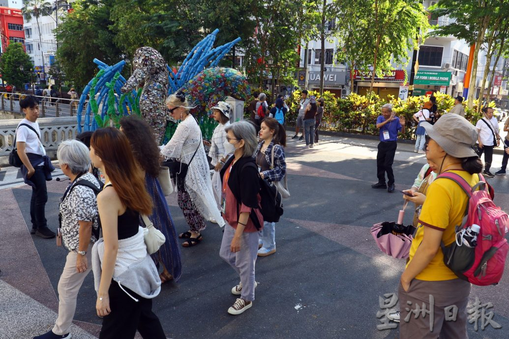 (已签发)柔:逾180名海内外画家汇聚南马,为跨国艺术交流掀新章