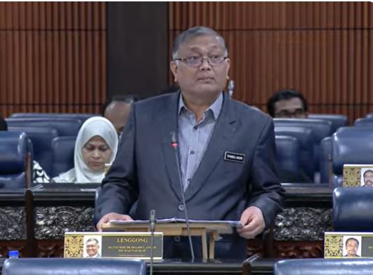 (最后一文)国会/内政部副部长提呈吸毒者(治疗与康复)修正案二读