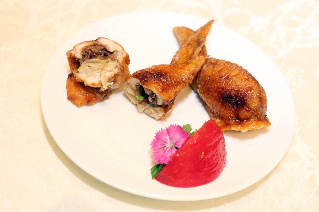 （预编20日见报）揾食好易/大都会/聚苑酒家 豫菜