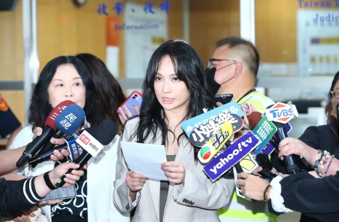 Faye遭控诬告获判无罪 陈建宁喊话:欠我一个道歉