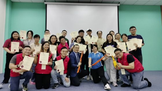 多元感官投入,学习效果越好 老师进入体验式“玩中学”