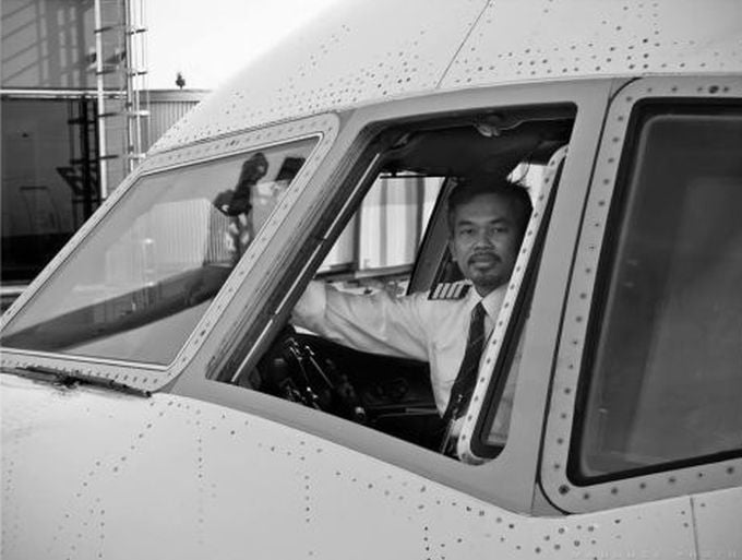 MH17巫裔机长幼子立志继承衣钵 成为飞机师