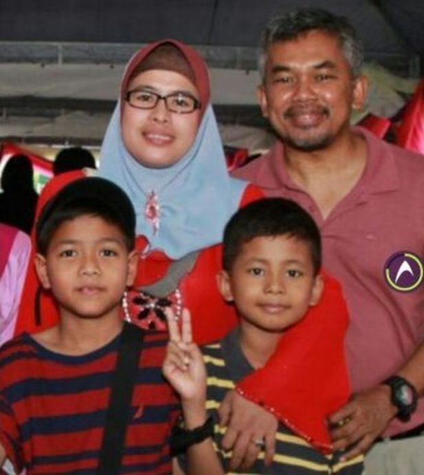 MH17巫裔机长幼子立志继承衣钵 成为飞机师