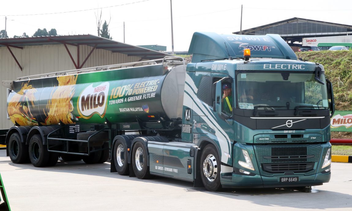 MILO采用电动卡车 在马新两国运输美禄 开创绿色物流