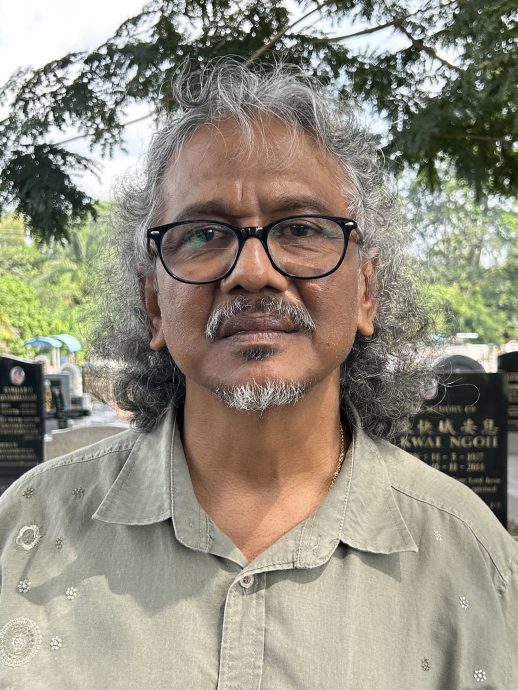 NS芙蓉/小甘密基督墓园树木茂盛蚊虫滋生 市政厅快行动