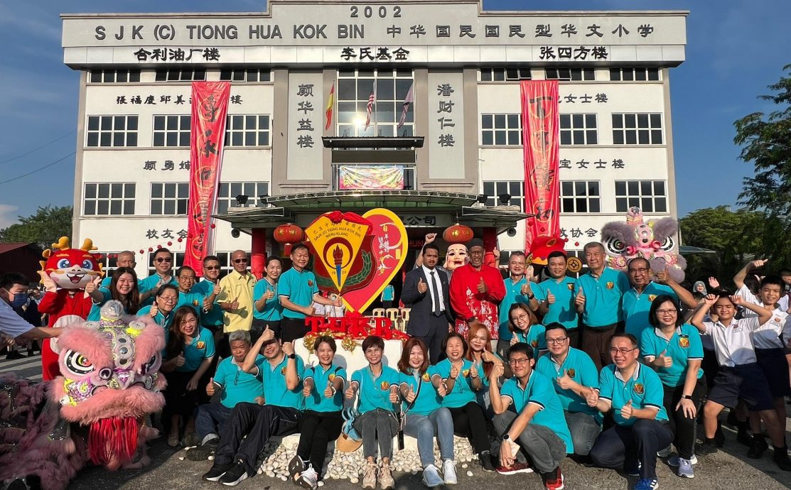 12/8大都会/《校园我董》:巴生中路镇中华国民华小董事长邱尔助