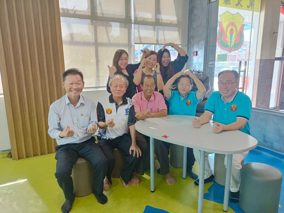 12/8大都会/《校园我董》:巴生中路镇中华国民华小董事长邱尔助