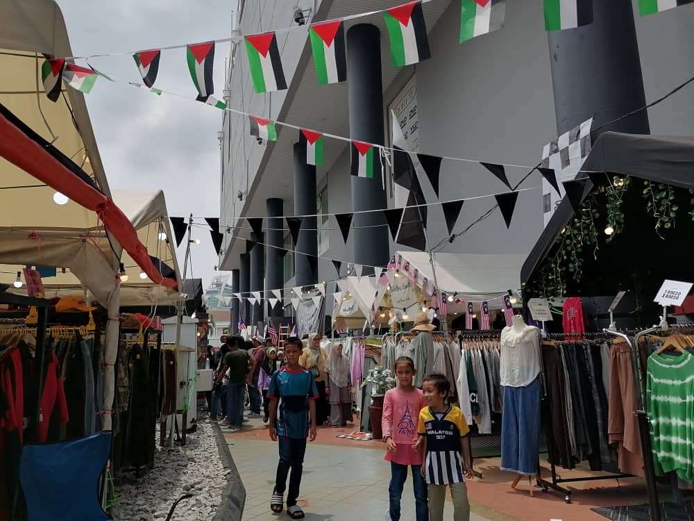 4特色市集同步举办,关丹人迎国庆好热闹!