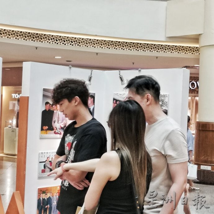 “繁花硕果:马中建交50周年”图片展 镜头下是无价之宝