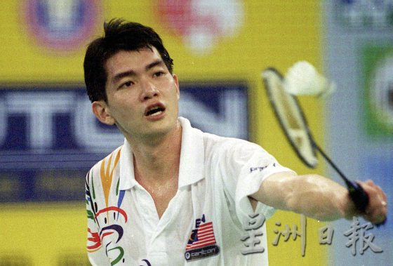 【8.13国际左撇子日/02】左撇子打羽球,真的占尽先机绝杀对手?