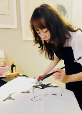 【8.13国际左撇子日/03】不“左”不相识,我们是左撇子同事!