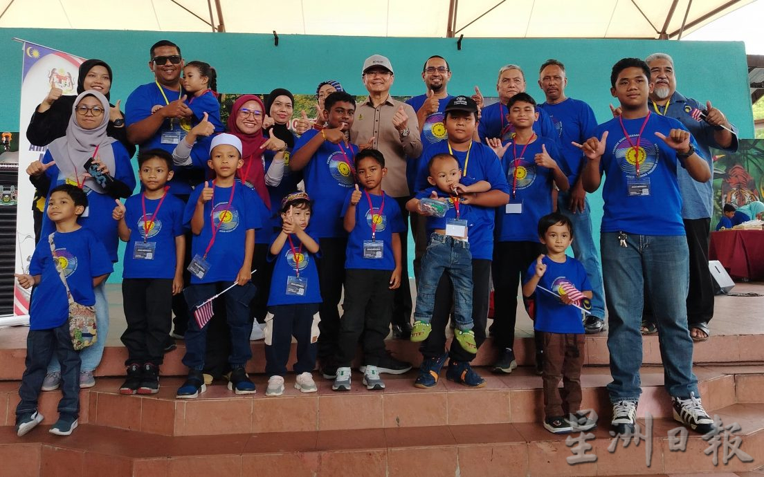 一人与国家独立同龄 22名831出生者庆国庆