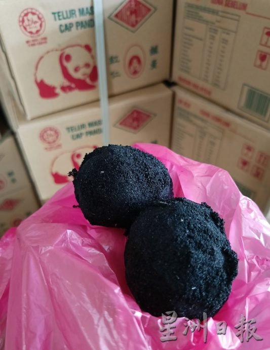 东:中秋月饼原材料普遍涨价 牛油价大涨 今年吃贵上海月饼