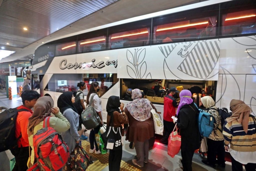 东:游子不回乡投票?能吉里补选未掀起长巴车票抢购热潮。