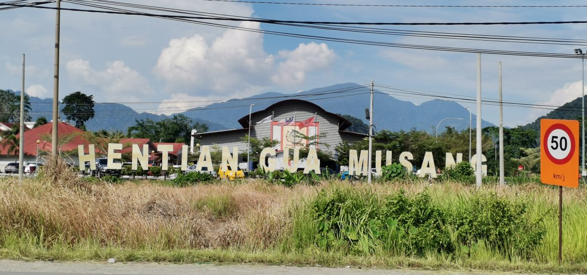 东:游子不回乡投票?能吉里补选未掀起长巴车票抢购热潮。