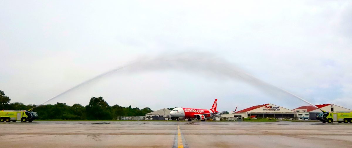 亚航宁波-亚庇新航线开通 首航179乘客抵达