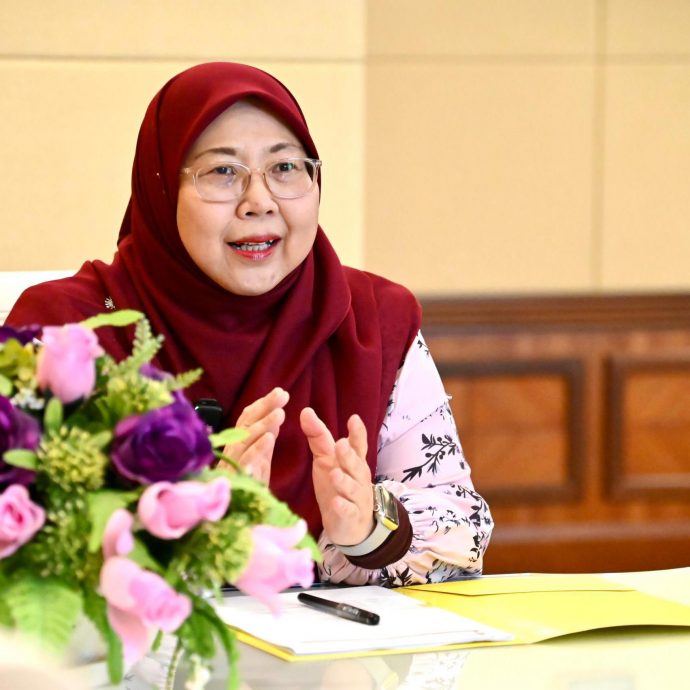 公正党彭亨州联委会对丹斯里慕尤丁(土团党主席)在吉兰丹能吉里补选期间,所发表的“获支持无法任相”言论表示强烈反对