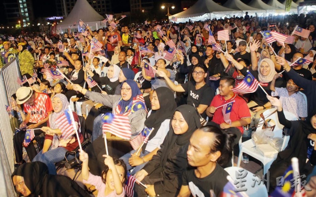 大臣:3R课题倍增 是时重新擦亮种族关系