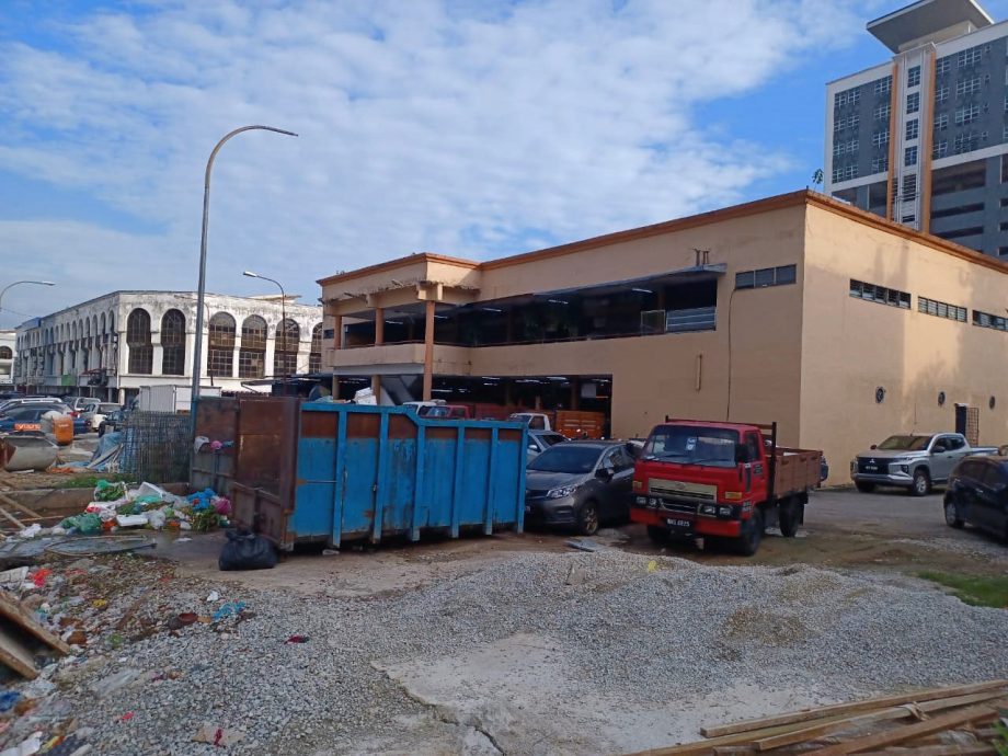 大都会2头/整20年不曾维修的加影巴刹,获房屋部拨款翻新