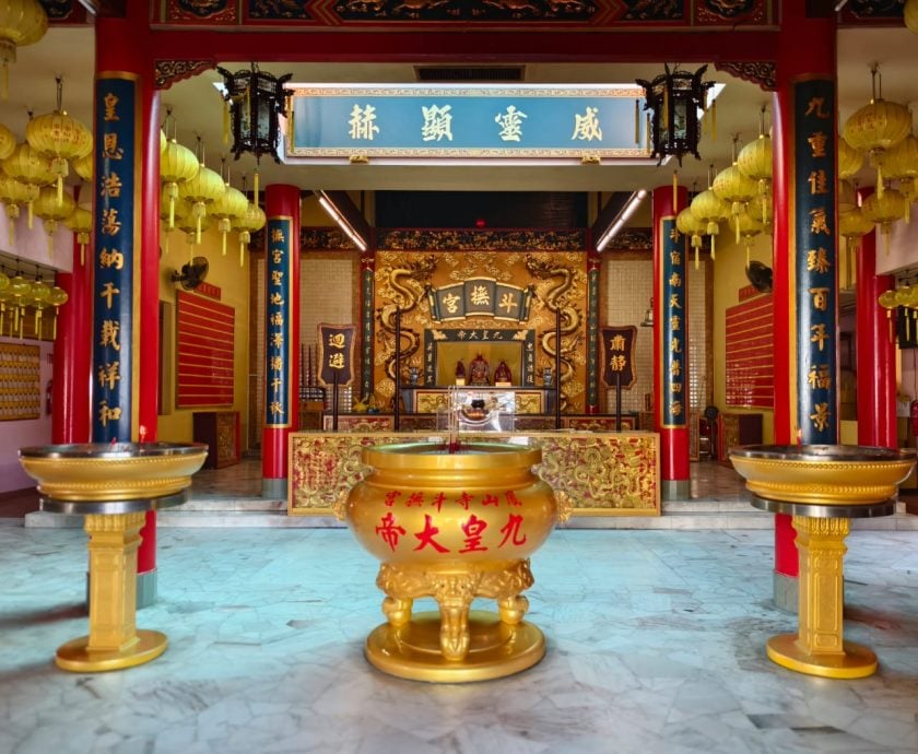 大都会/《异宗求同》：巴生直落玻璃凤山寺斗抚宫