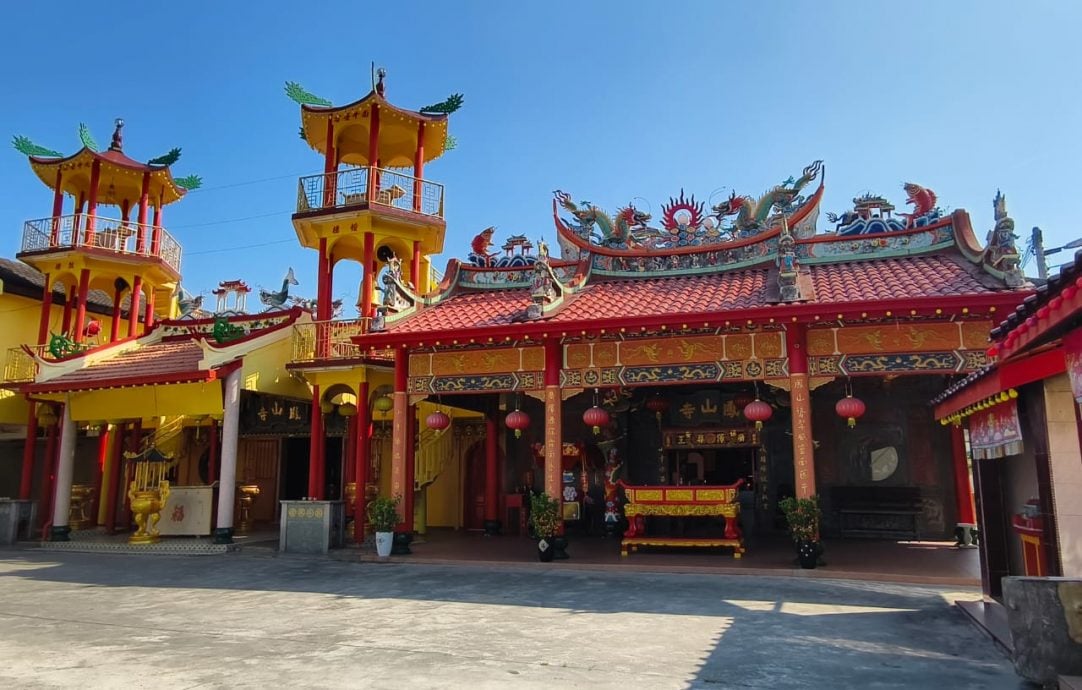 大都会/《异宗求同》:巴生直落玻璃凤山寺斗抚宫