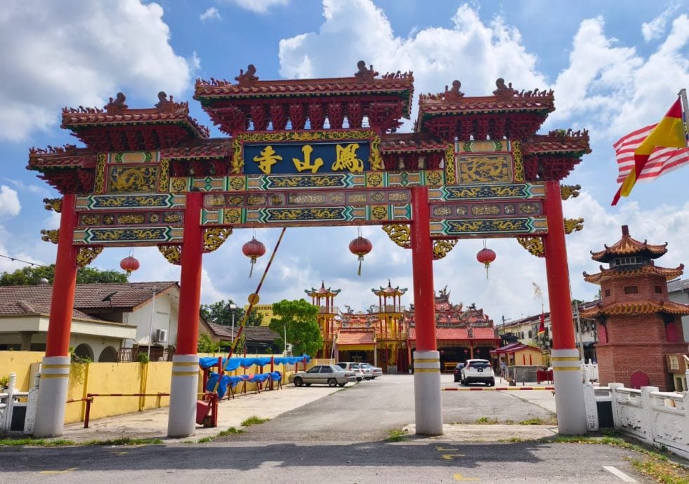 大都会/《异宗求同》:巴生直落玻璃凤山寺斗抚宫