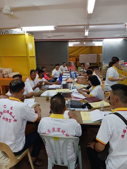 大都会/《异宗求同》:巴生直落玻璃凤山寺斗抚宫