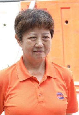 大都会封面/业者反对门前被安置销售亭
