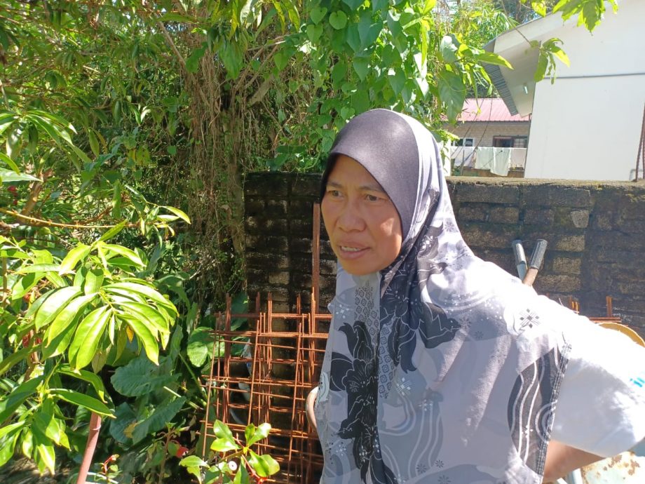 大都会/甘榜蕉赖10英里3屋被冲毁,居民被令撤离