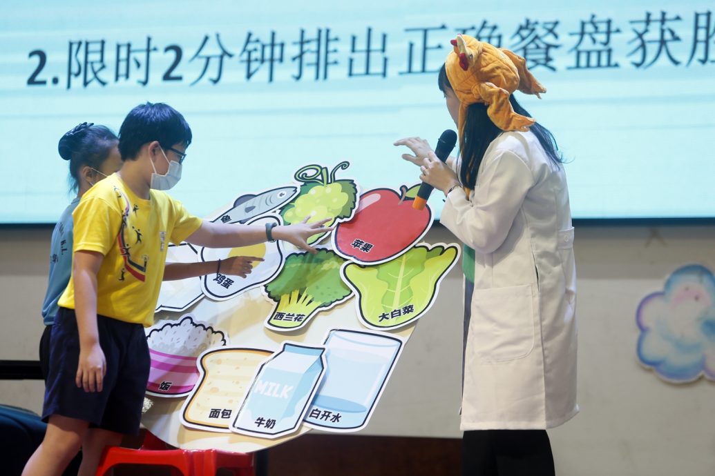 大都会/本报全国小学健康校园运动/3图