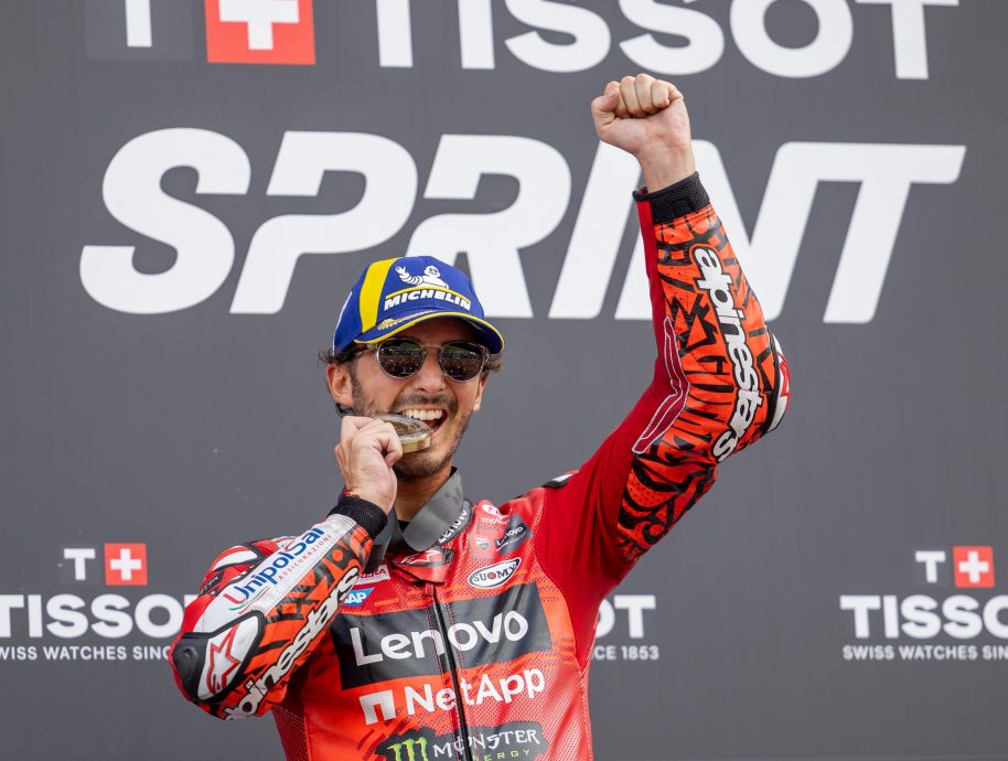 奥地利站MotoGP|极大优势称霸冲刺赛 巴尼亚亚与佐治马丁同分