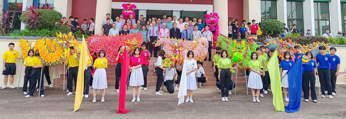 *已签发* 柔:宽中文二之二:古宽今早举行校庆庆典 宽柔学校111周年;古宽20周年