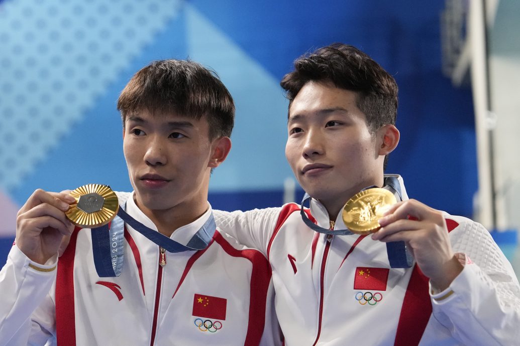 巴黎奥运会8月2日综述| 美国一天高潮后陷沉寂 中国单日再夺2金