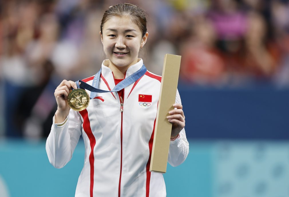 巴黎奥运｜祝贺表妹陈梦夺金狂派红包 黄晓明被莎粉攻击删好友