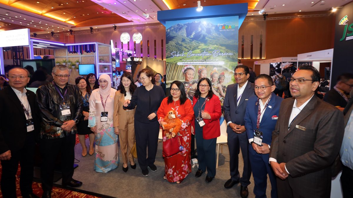 旅游部副秘书长:2730万游客访马/有信心今年达标