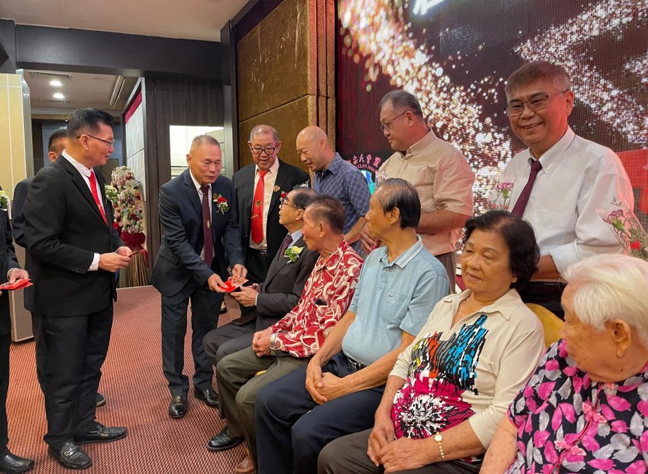 曾劲佳:共谋发展走向世界 曾氏后人应促宗族联谊