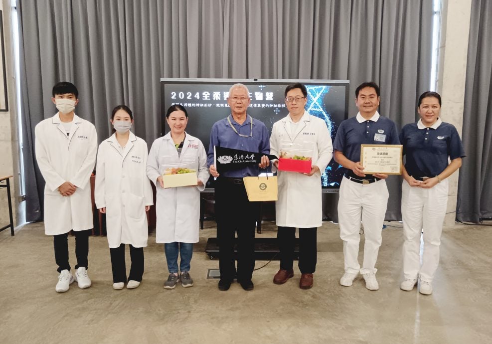 柔:全柔独中生物营,获7独中52学生参与