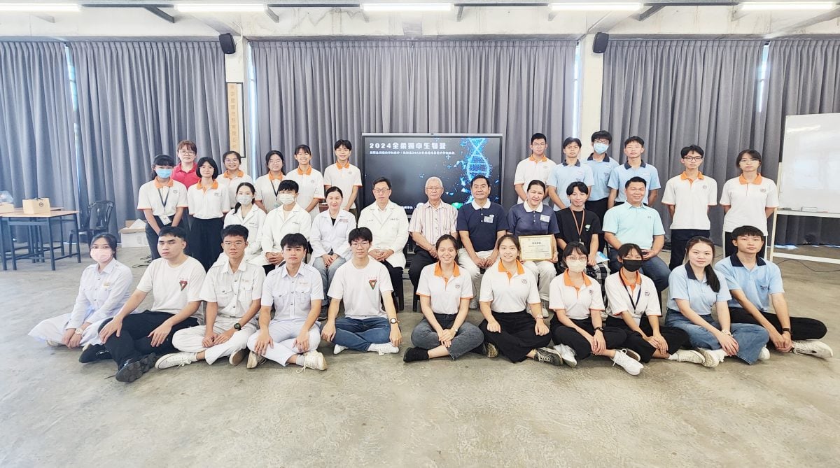柔:全柔独中生物营,获7独中52学生参与