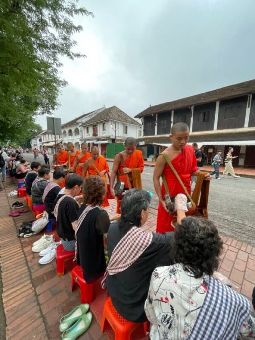 僧侣图 Fz100453334519