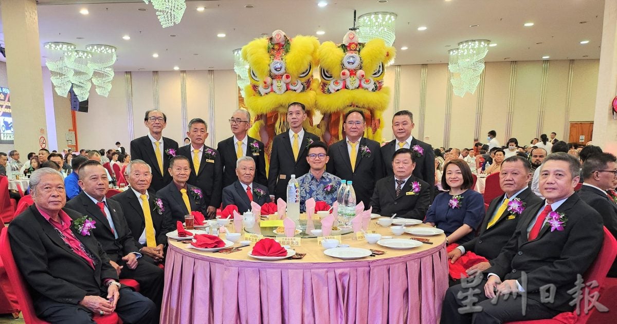 黄文生吁同业积极乐观 与时并进仍能站稳脚步