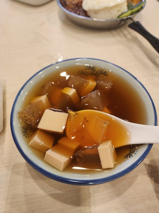 (17日见报)大都会/揾食好易-微甜坊/15图