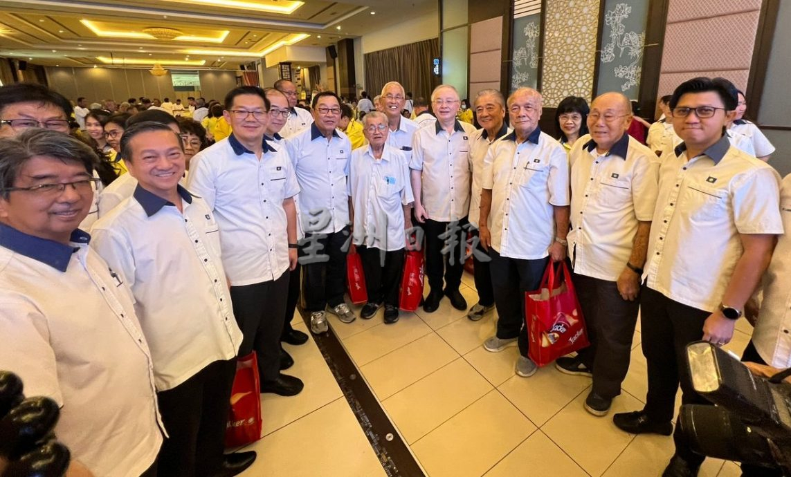 魏家祥:马华必须从中学接近年轻人