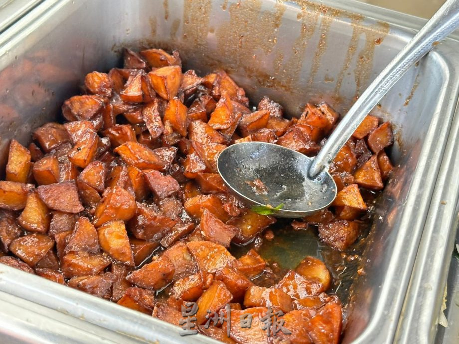 (古城封底主文)议员好介绍/骆慧茹