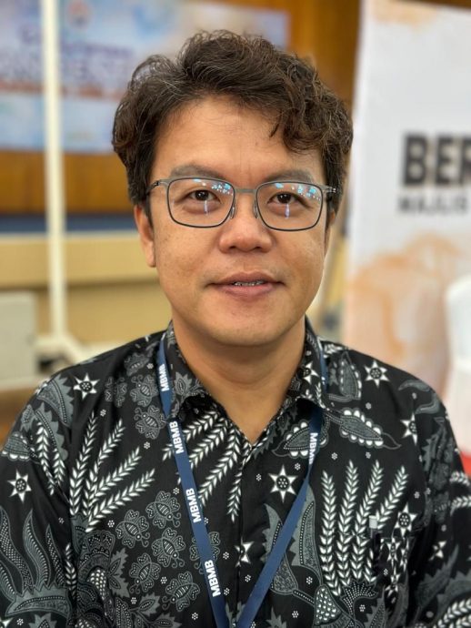 (古城封面副文)甲市政厅928办净滩活动 冀2500人参与列我国记录大全