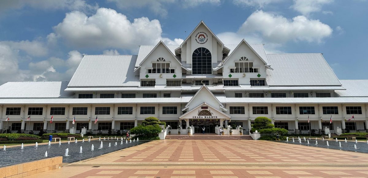 (古城封面副文)甲市政厅928办净滩活动 冀2500人参与列我国记录大全