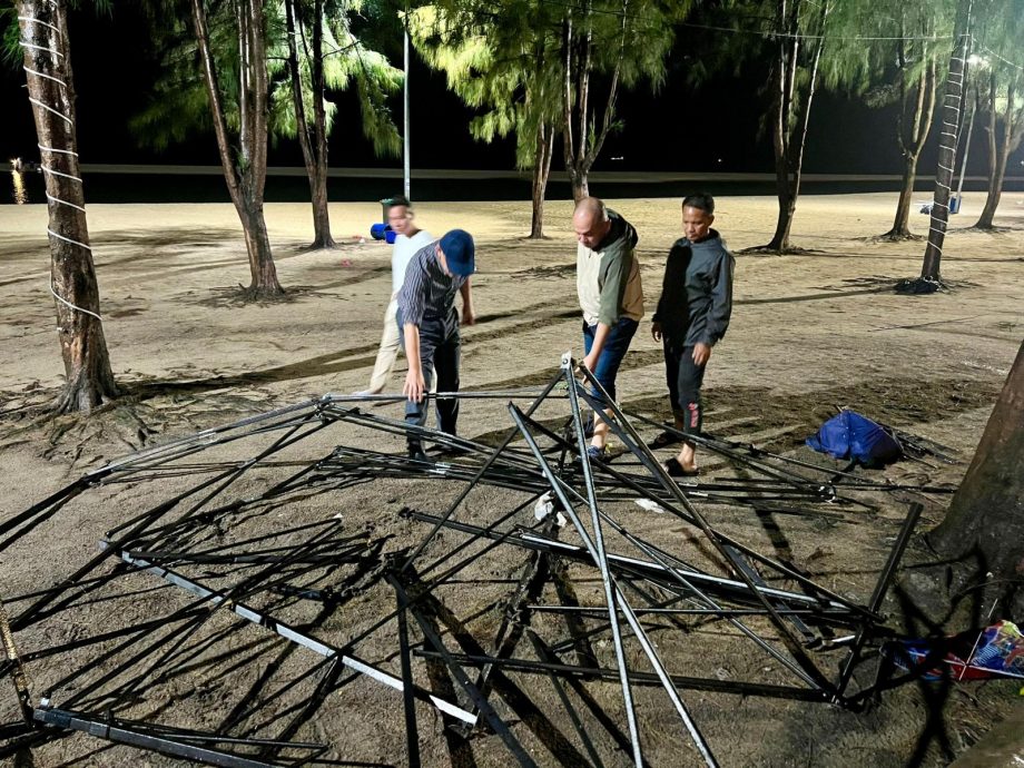 (古城版)吉里望风灾50摊位摧毁