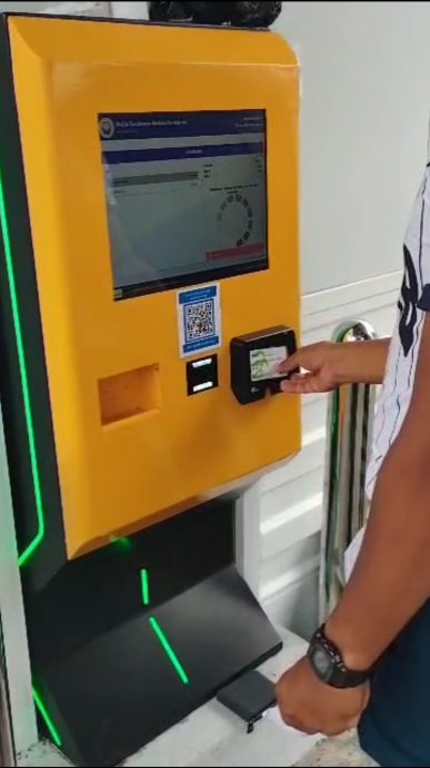 (古城版)市厅停车场得来速无现金交易系统昨日上午故障 民众吃“闭门羹”